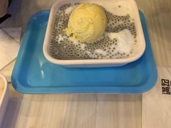 -满记甜品(优客百盛店)