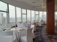 -东方豪景花园酒店·怡景旋转餐厅