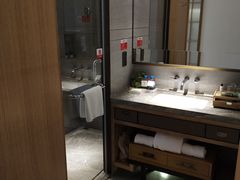 -大连金石滩绿发温泉假日酒店