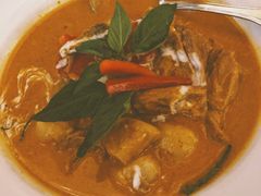 -Thai Pothong Restaurant