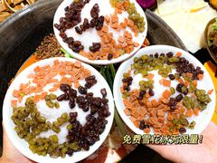 -四小区火锅·巷子里的重庆火锅(花照壁店)