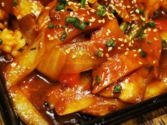 -青瓦炭韩潮烤肉(花园道店)
