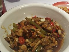 -老三样·美食研究中心(世贸路店)