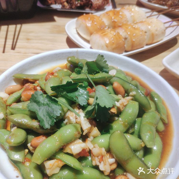 坪洲附近想撸串喝酒，那你一定得来这家石来屋烧烤店尝尝了[强]