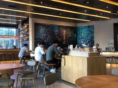 大堂-星巴克臻选(上海合生汇1F店)
