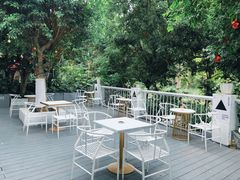-ADO KAFE(大学城店)