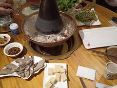 -一群羊手扒肉·火锅·早茶(远东公寓店)