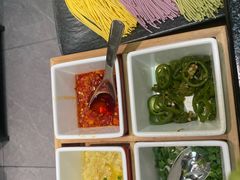 -得意咚瓜·顺德鱼生·冬瓜火锅(深圳首店)