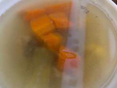 -正東记港味烧腊餐室(天鹅湖银泰城店)