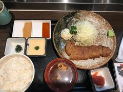 -牛かつもと村(原宿店)