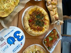 -达美乐比萨(南京路店)