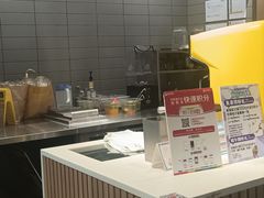 -麦当劳(百联西郊购物中心店)
