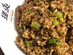 芽菜碎肉炒饭-搓火大都会(广安门总店)