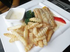 煎焗芝士龙利鱼柳-南宁沃顿国际大酒店-自助餐厅