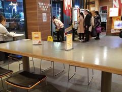 -麦当劳(得来速店)