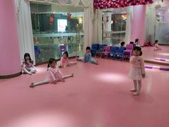 -芭芭拉小天使国际舞蹈(珠江新城校区)