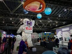 -东浩兰生上海世博展览馆