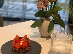 -潮一不贰·法式甜品·生日蛋糕·西式简餐(外滩店)