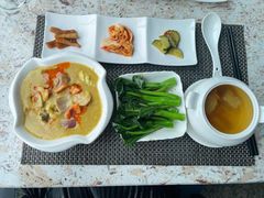 -华强广场酒店-椰香高空自助餐厅