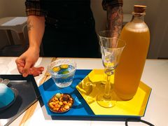 -茶是一枝花泡茶店