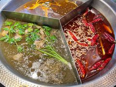 -廖掌柜·重庆鲜货火锅(上海首店)