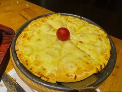 -月亮眼花园餐厅书吧酒吧