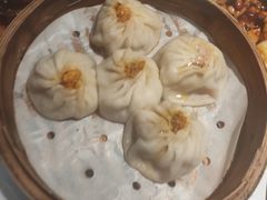 金牌蟹粉小笼包-玉玲珑(陆家嘴店)