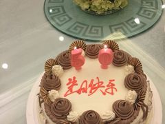 -红宝石·鲜奶小方(长阳店)
