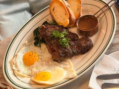 特级21天排酸牛排双煎蛋-the rug 飞毯 (朝阳公园店)