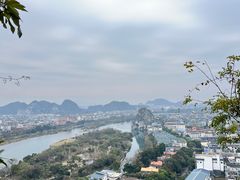-叠彩山景区