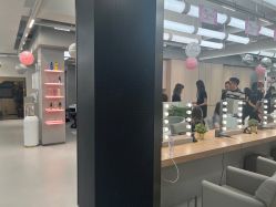 -Z.X HAIR SALON张新美业