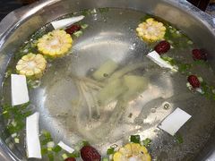 -牛一煲美食(江高店)