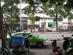 景观位-胡成记口蘑龙眼包子(盐道街店)