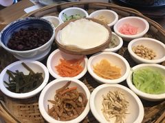 -包整·丝娃娃(一览甲秀楼风景店)