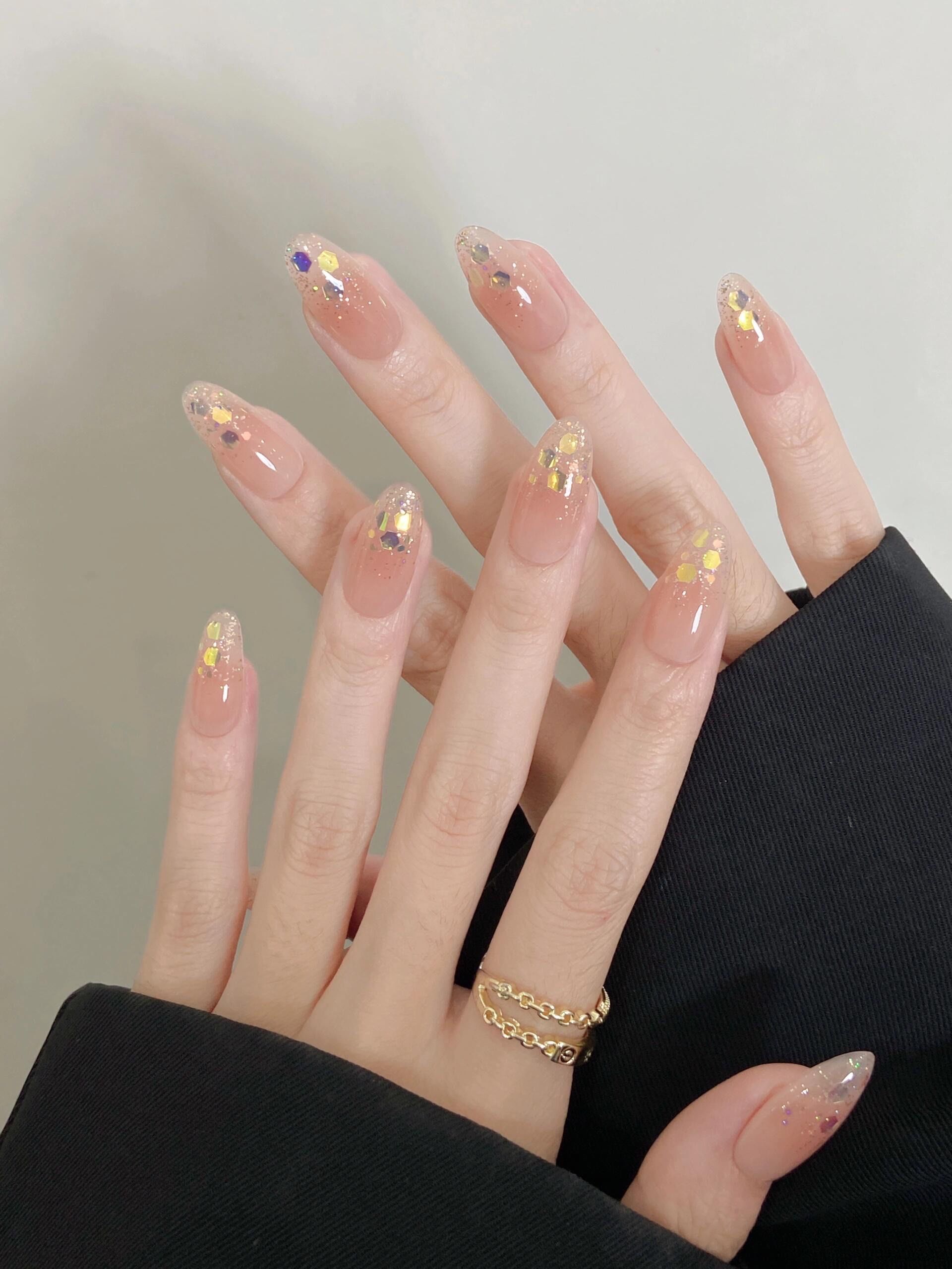 璀璨金边美甲来袭!