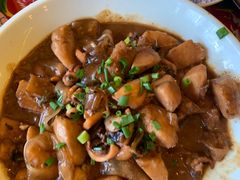 -闯关东东北农家菜(崂山石老人店)