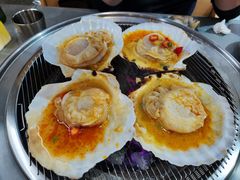 -围炉肉舍•炭烤活鳗•丹东海鲜烤肉(步行街店)