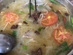 -冒牌富源酸菜猪脚火锅(沐春园店)
