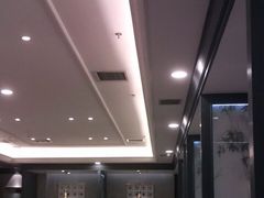 -峨嵋小镇(远洋城店)