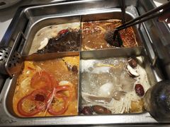 -旺龙巷重庆脆毛肚火锅·潜山扛把子店(潜山商业街店)