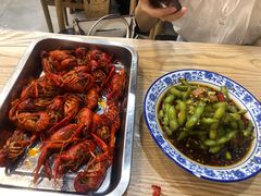 -江城燕子大排档(江汉路步行街店)