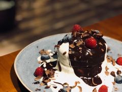 -JINNS锦时 steak&pizza(浸信会礼拜堂旧址店)