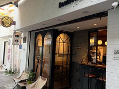 -Double cafe