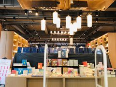 -光海书局(南京东路第一百货店)