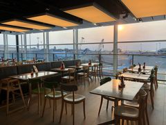 -Pizza Express(机场T1店)