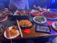 -路边边.炒菜烧烤.音乐餐厅(良乡长虹店)