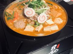 招牌臭臭锅-8锅臭臭锅·正宗台湾小火锅(中心五路店)