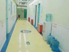 -LILY英语思维馆(玉泉路店)