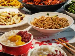 -肥肥虾庄·金牌油焖大虾(首义路店)
