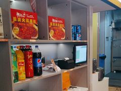 -潮火锅·麻辣牛肉火锅(观音桥方圆·LIVE店)